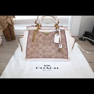 Coach dreamer MINI handbag with detachable crossbody strap